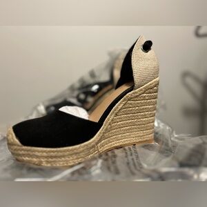Black 4 inch Tie Up Platform Wedge
